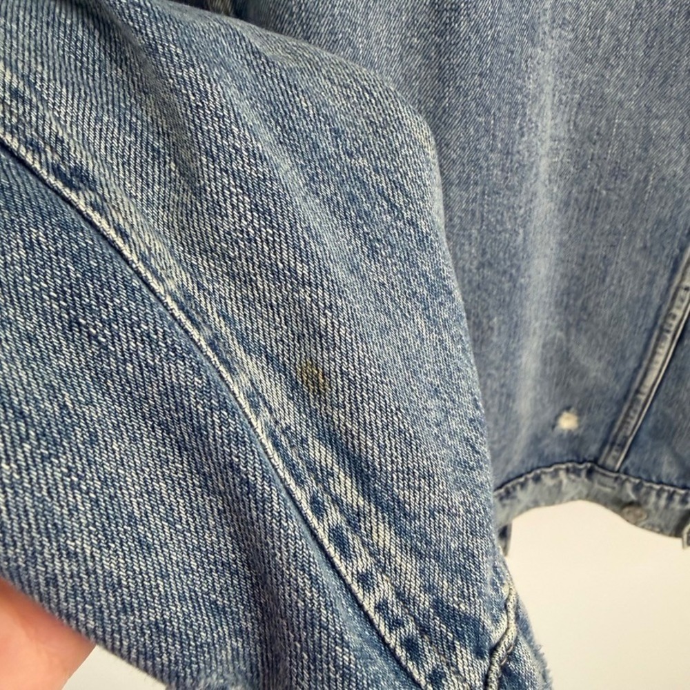 Lucky Brand Boyfriend Trucker Denim Jacket Jean Jacket Distressed Size Medium - Picture 8 of 8